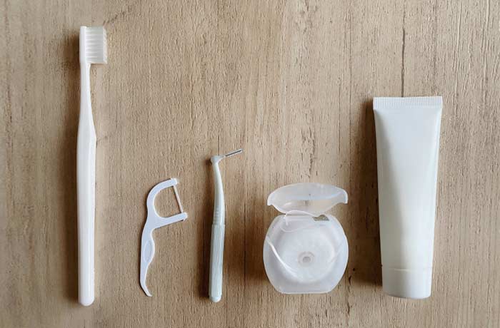 口臭予防には夜寝る前の歯磨きや口腔ケアが大切